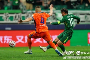 张稀哲，连续16个赛季代表国安进球！💚💚💚