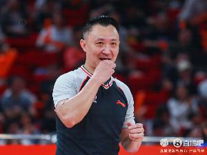裁判界资深人士：CBA名哨压力很大 也怕自媒体乱写
