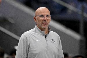 独行侠去年进总决赛&第二年没能进季后赛 上一支是2020年的勇士