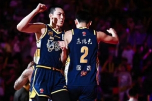 广东男篮不是没输过，但从没如此狼狈过