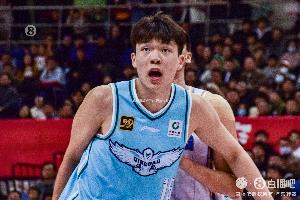 孔德昕：青岛浪费了投射手感大优的关键战 不过失误是广厦的一倍