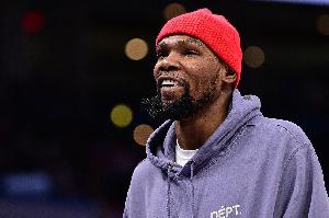 网友:总得告诉我们为啥选勇士吧？KD:这事为啥让你们这么破防😬