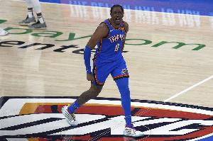 争下FMVP？杰伦威总决赛场均25.8分5.6板4.2助 投篮命中率44.7%